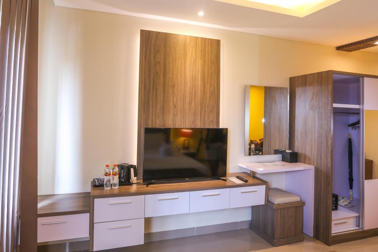 Canggu Dream Village Hotel And Suites Ngoại thất bức ảnh