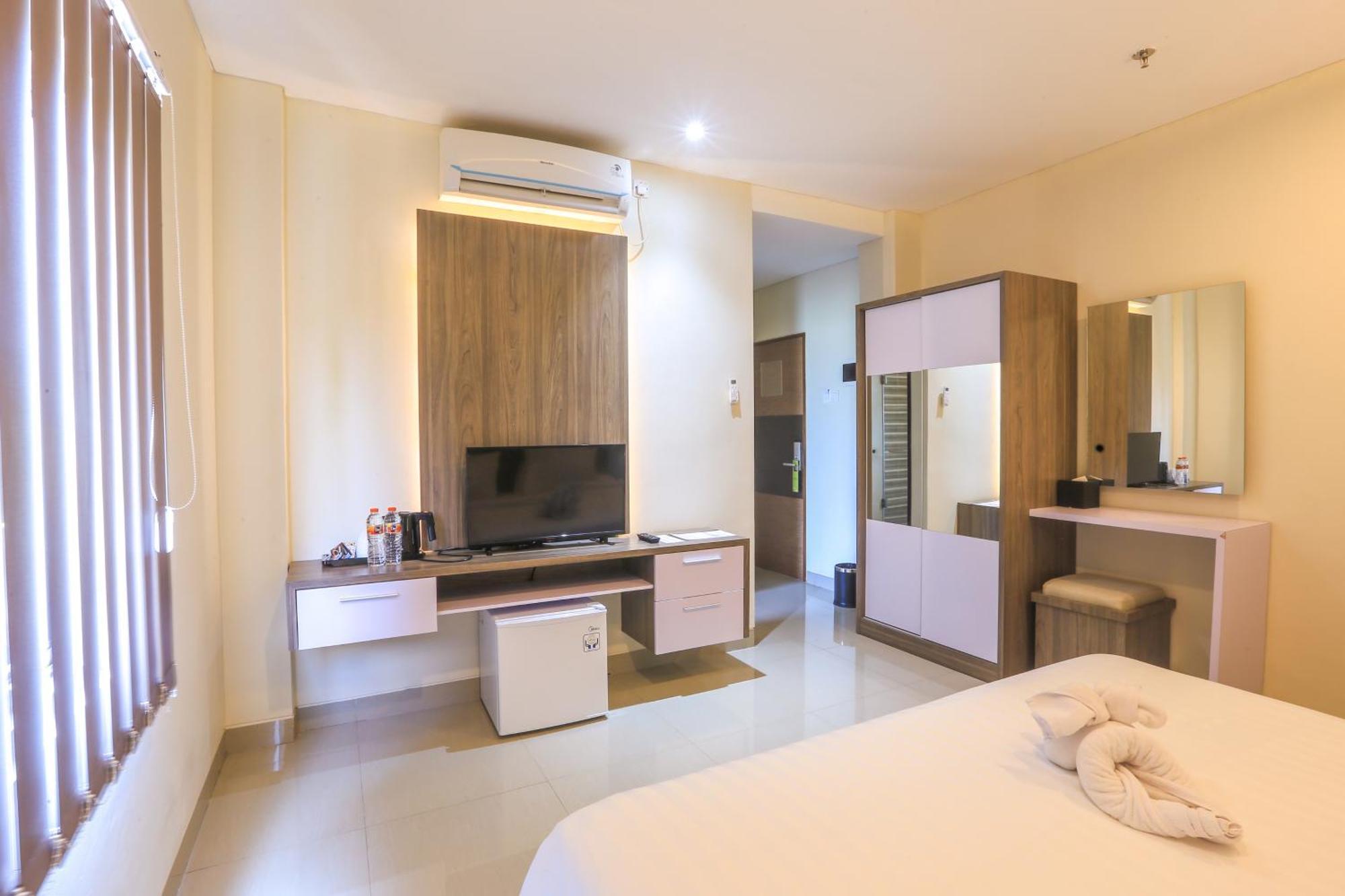 Canggu Dream Village Hotel And Suites Ngoại thất bức ảnh