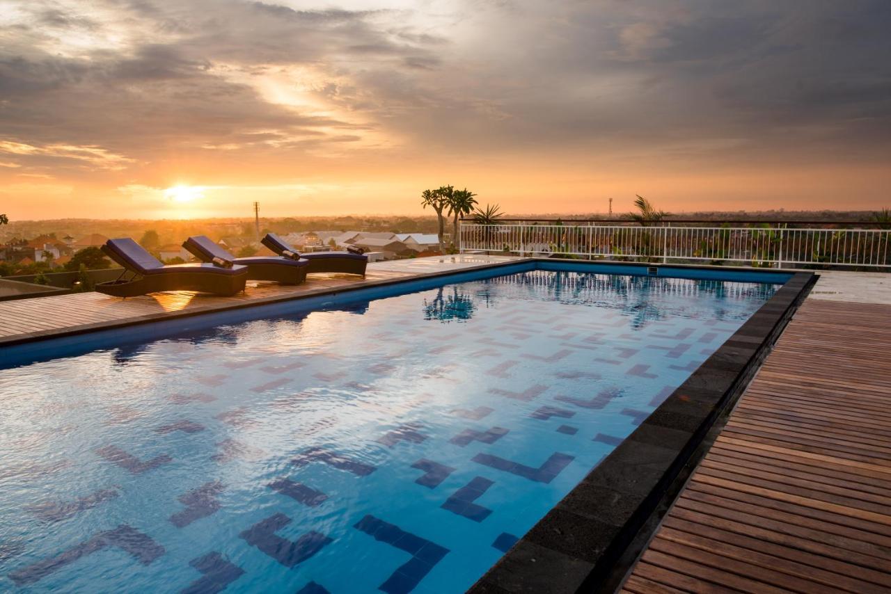 Canggu Dream Village Hotel And Suites Ngoại thất bức ảnh