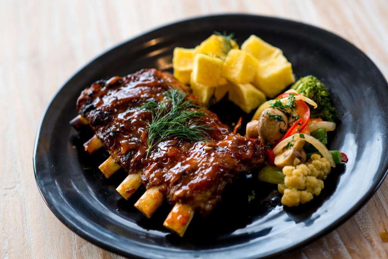 Canggu Dream Village Hotel And Suites Ngoại thất bức ảnh
