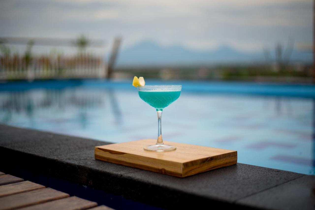 Canggu Dream Village Hotel And Suites Ngoại thất bức ảnh